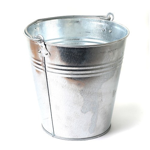 Vědro pozink 10l Ruské pozink | Úklidové a ochranné pomůcky - Vědra, kýble a odpadkové koše Vědro pozink 10l Ruské pozink | Úklidové a ochranné pomůcky - Vědra, kýble a odpadkové koše